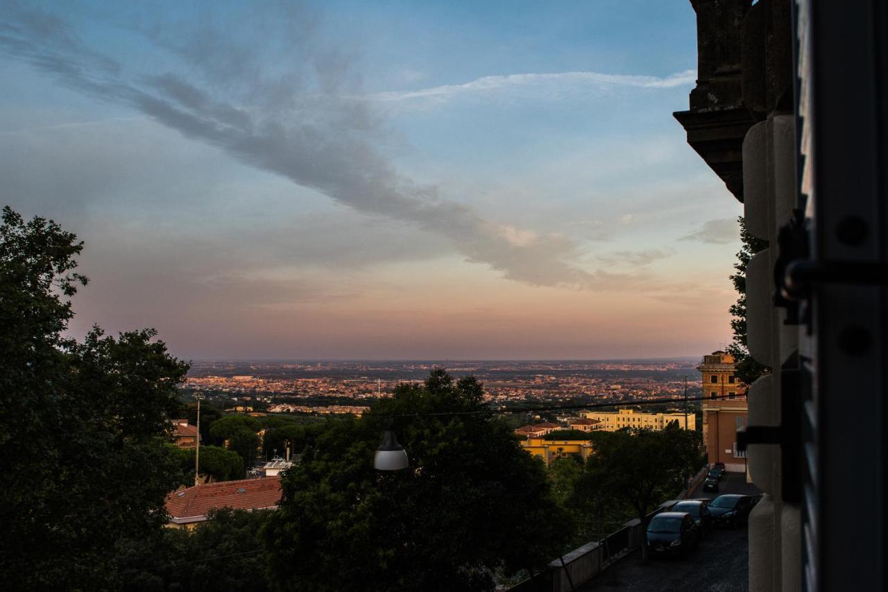 Antica Terrazza Frascati Bed and Breakfast Εξωτερικό φωτογραφία