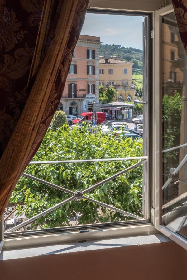 Antica Terrazza Frascati Bed and Breakfast Εξωτερικό φωτογραφία
